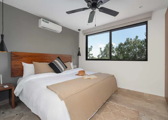2 Bd Private Plunge Pool And Terrace